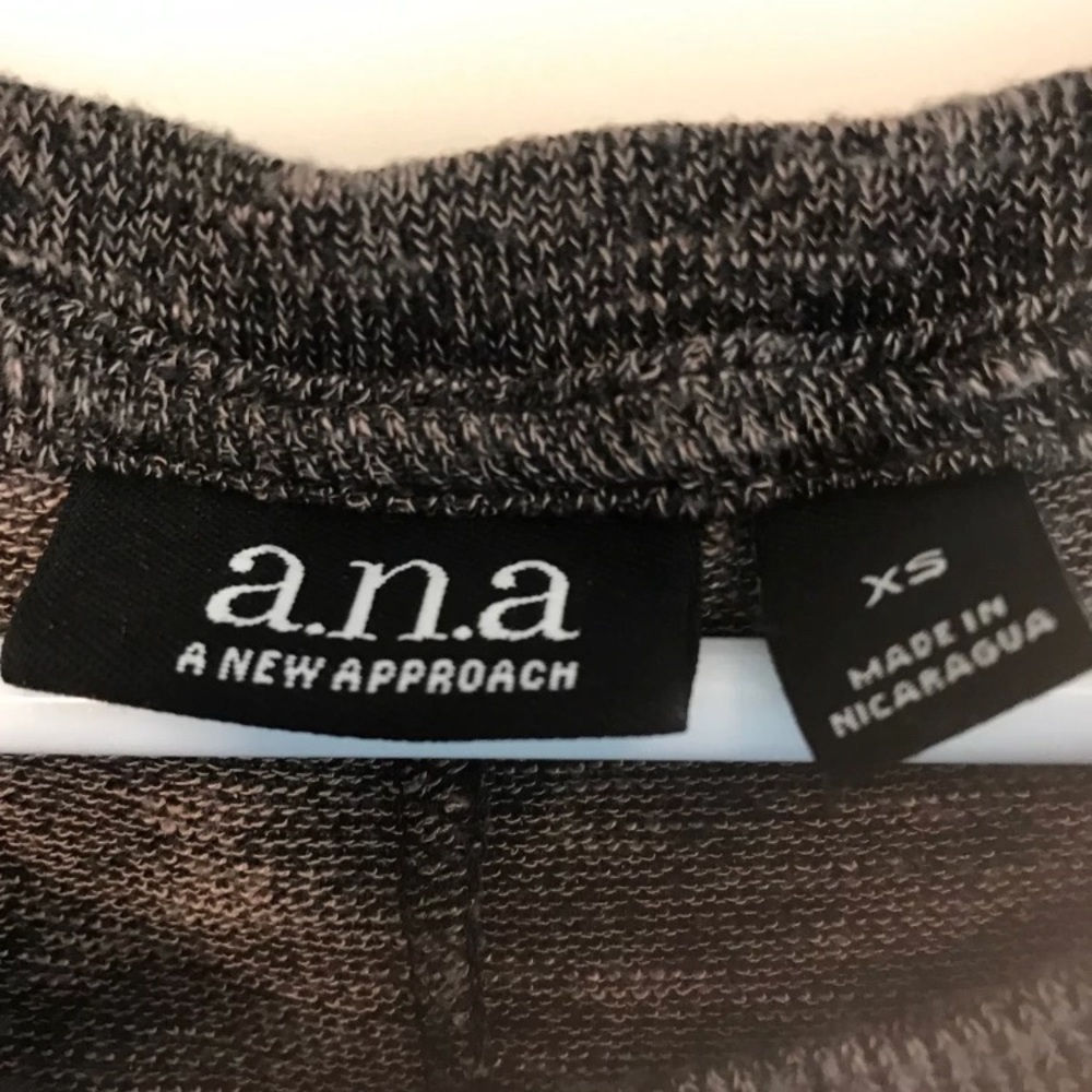 Sweater - Picture 3 of 3